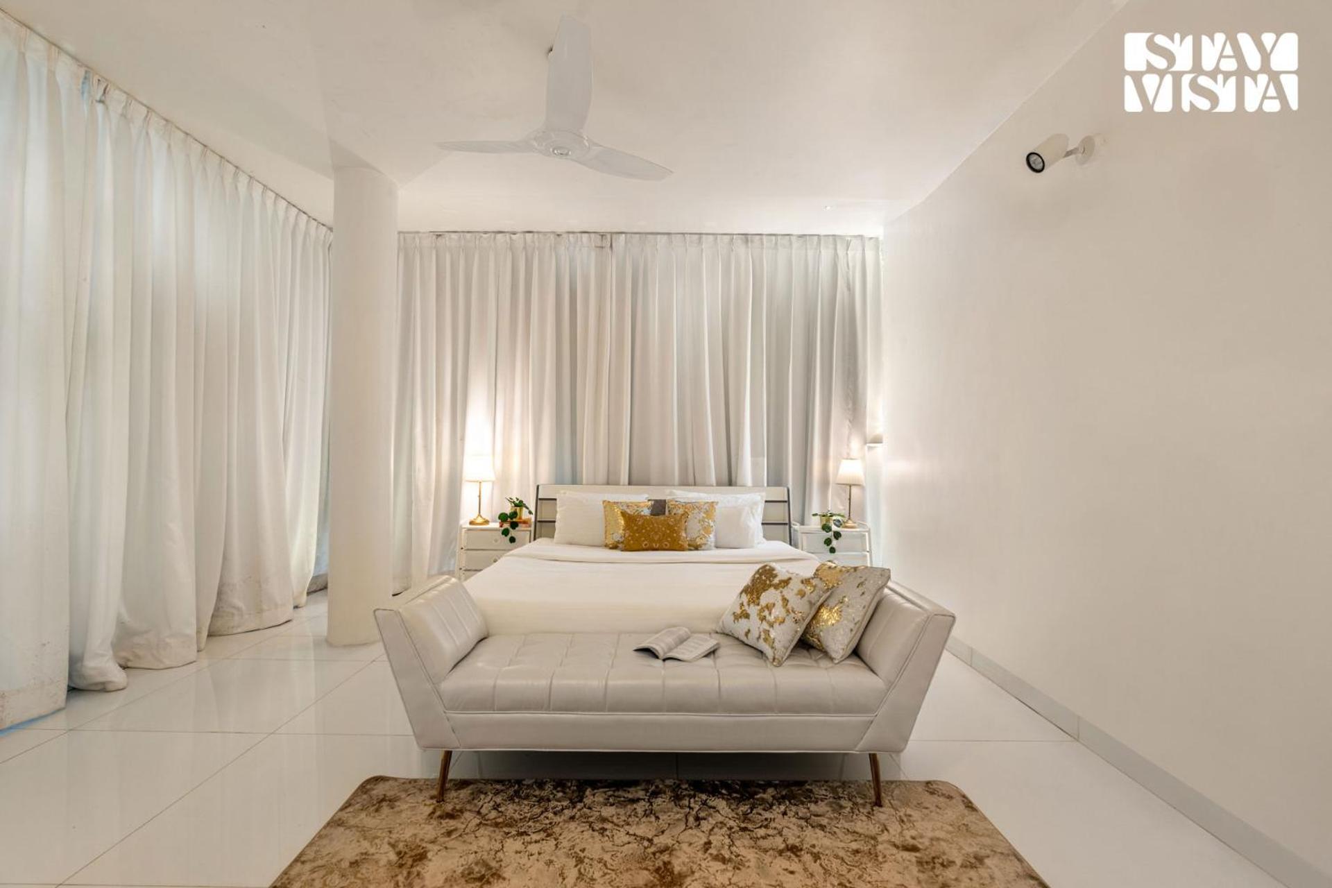 The Crystal Hall India'S Only All Glass Villa Bangalore Exterior foto
